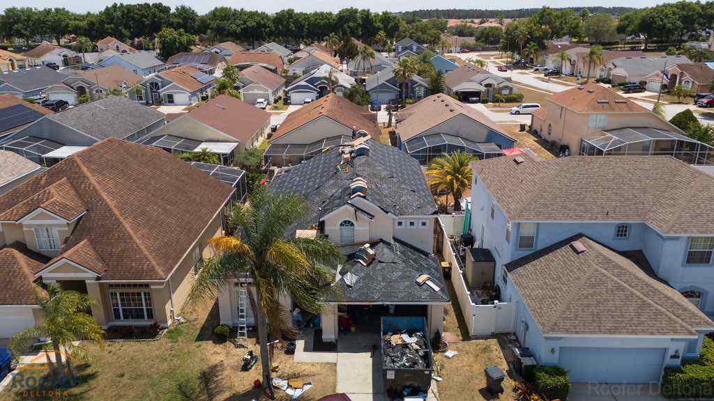 Costs Roofer Deltona